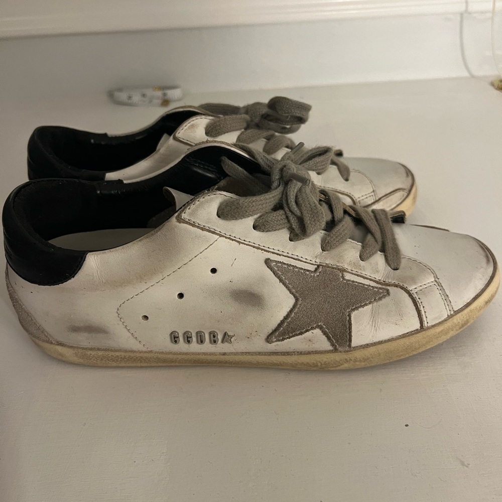Golden goose tennis shoes size 38